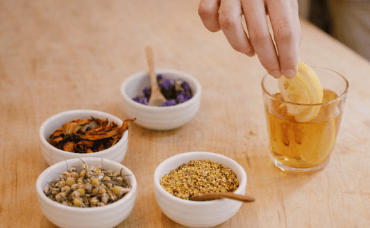 Detox Tea With Lemon: Real Benefits, a Proper Recipe, and the Right Time to Drink It