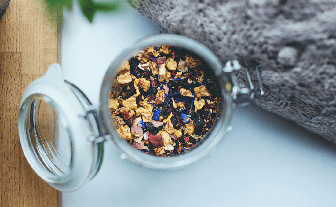 Natural Detox Teas: 7 Blends That Actually Work — and Why